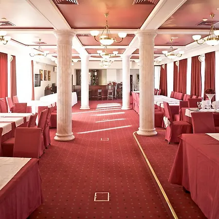 منتجع Ajax Boutique