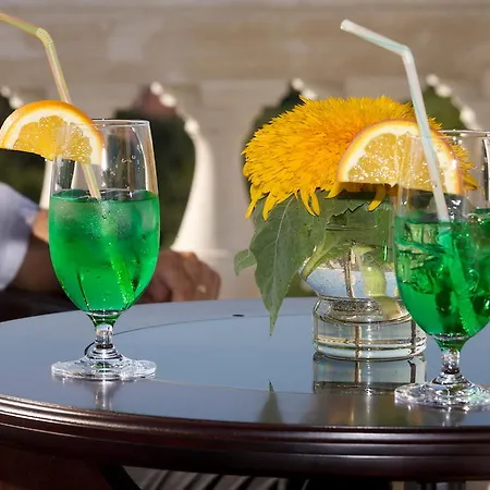 Ajax Boutique Ośrodek wypoczynkowy 3*