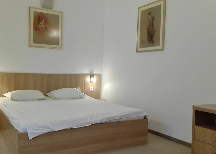 Ajax Boutique 3* Szófia