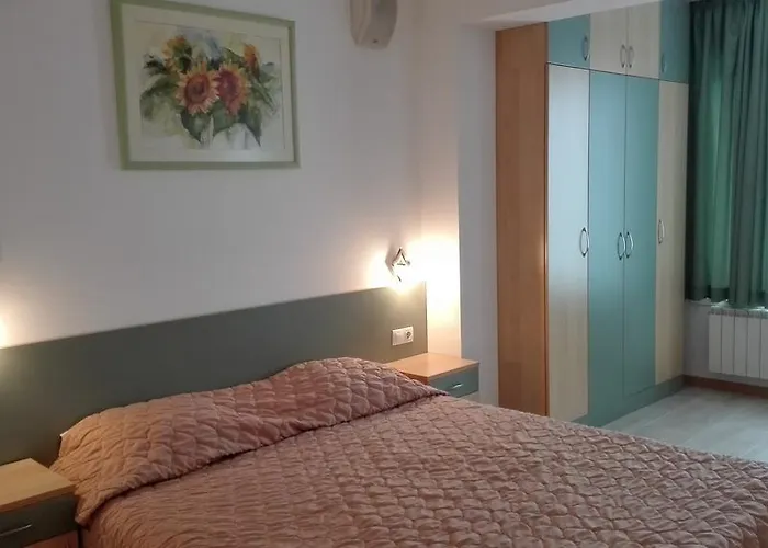 Ajax Boutique 3* София