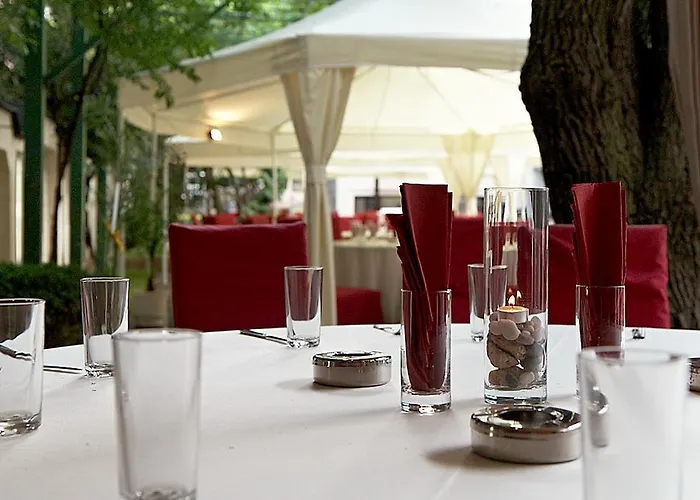 Rezort Ajax Boutique Sofie